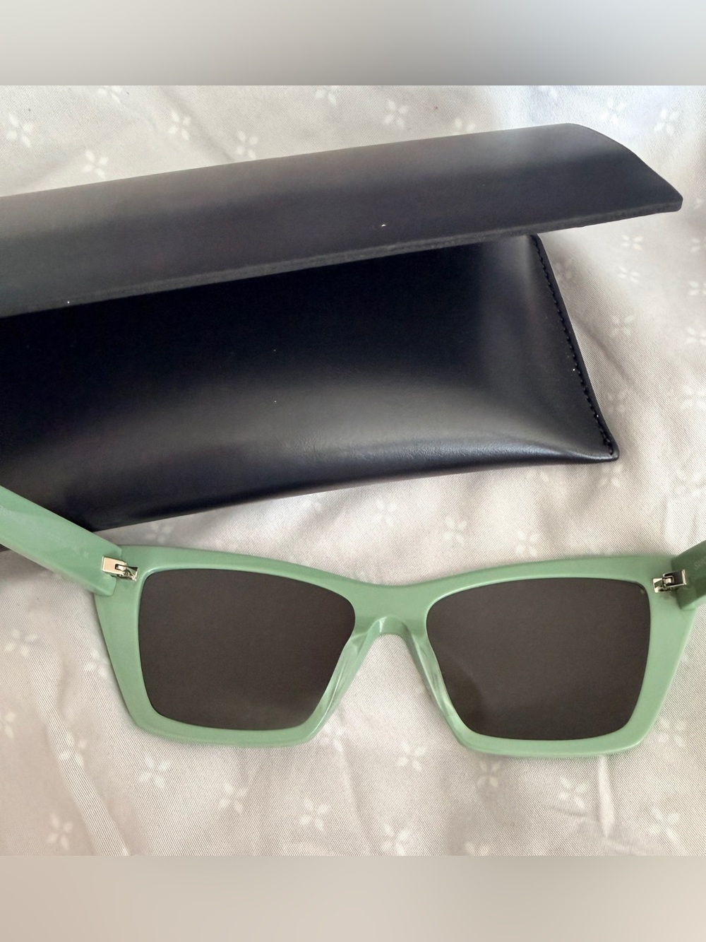 Saint Laurent Cat-eye Acetate Sunglasses - Picture 4 of 8
